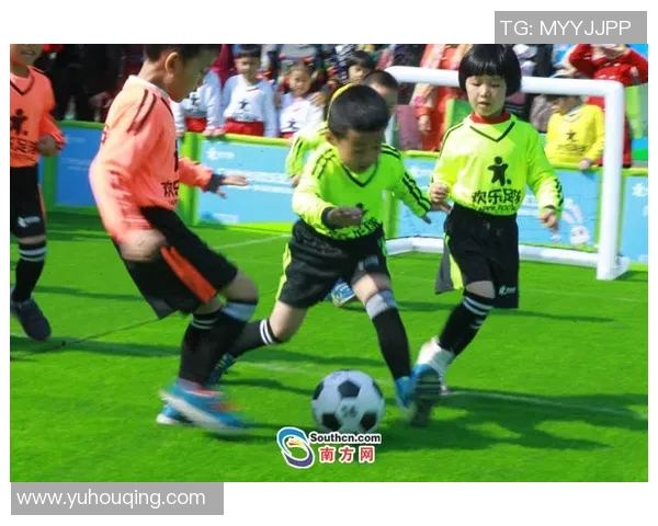 甜蜜之旅:足球巨星代言糖果,星球熠熠生辉 甜蜜之旅:足球巨星代言糖果,星球熠熠生辉