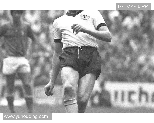 足球巨星安慰:在困境中崛起的力量与坚持的精神 足球巨星安慰:在困境中崛起的力量与坚持的精神