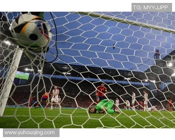 西班牙足球史上的传奇巨星与辉煌岁月全景回顾 西班牙足球史上的传奇巨星与辉煌岁月全景回顾